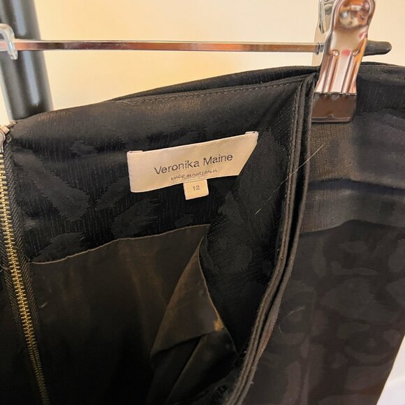 Veronika Maine Black skirt - Picture 4 of 4